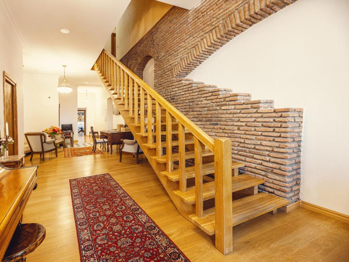 Octava Boutique Hotel Тбілісі Екстер'єр фото