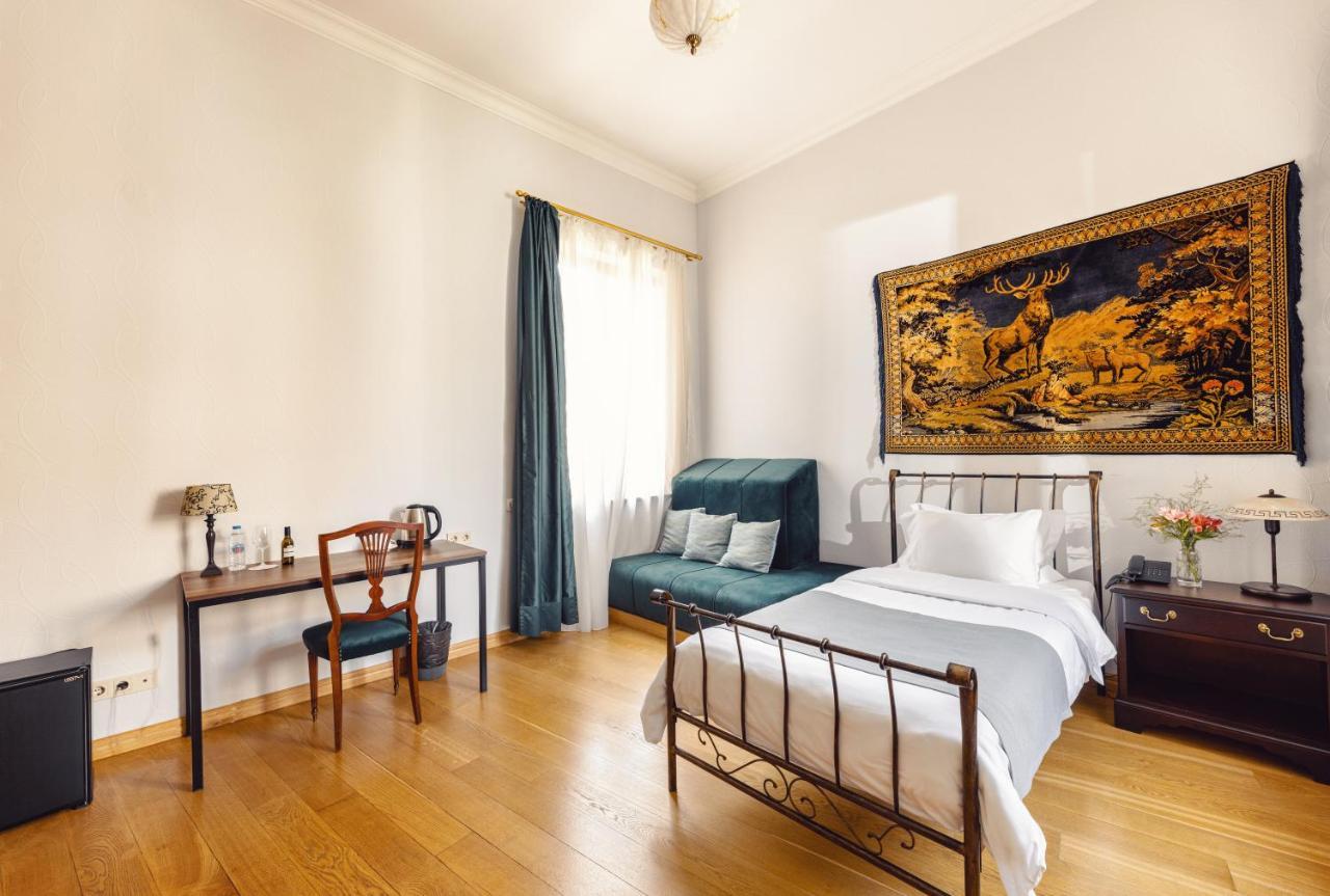 Octava Boutique Hotel Тбілісі Екстер'єр фото
