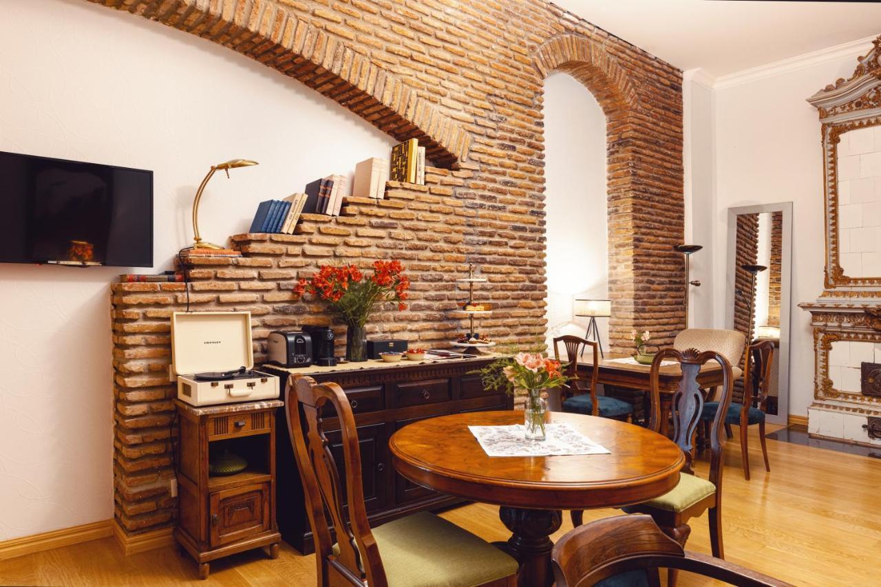Octava Boutique Hotel Тбілісі Екстер'єр фото